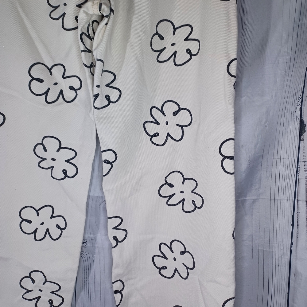 Floral Print Off White Boho Jeans - Picture 11 of 13